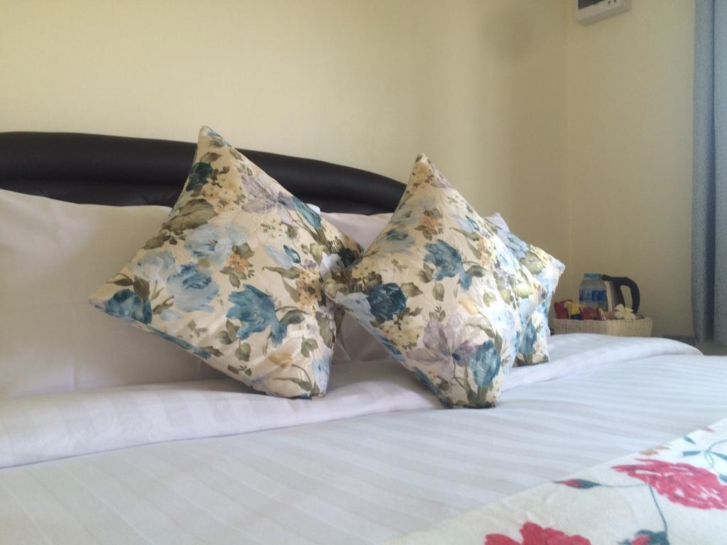 Baan Kalaya Garden Apartman Banmaj Kültér fotó
