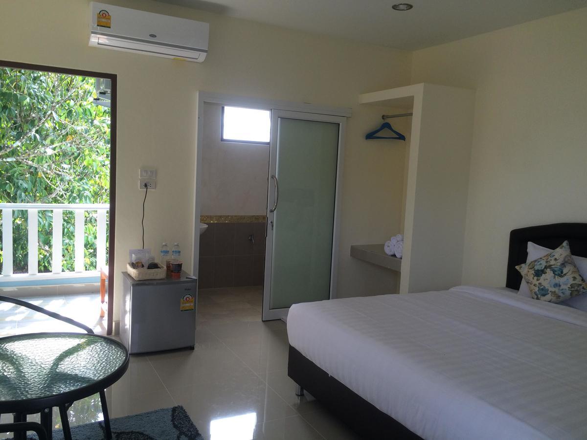 Baan Kalaya Garden Apartman Banmaj Kültér fotó